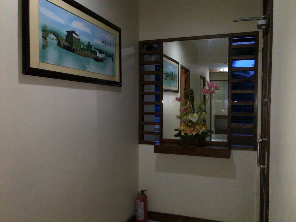 Qm Pension House Tagbilaran Eksteriør bilde